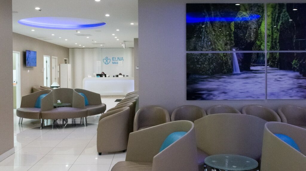 Decarie 3455 Reception
