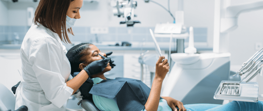 dental cleaning in clinic
