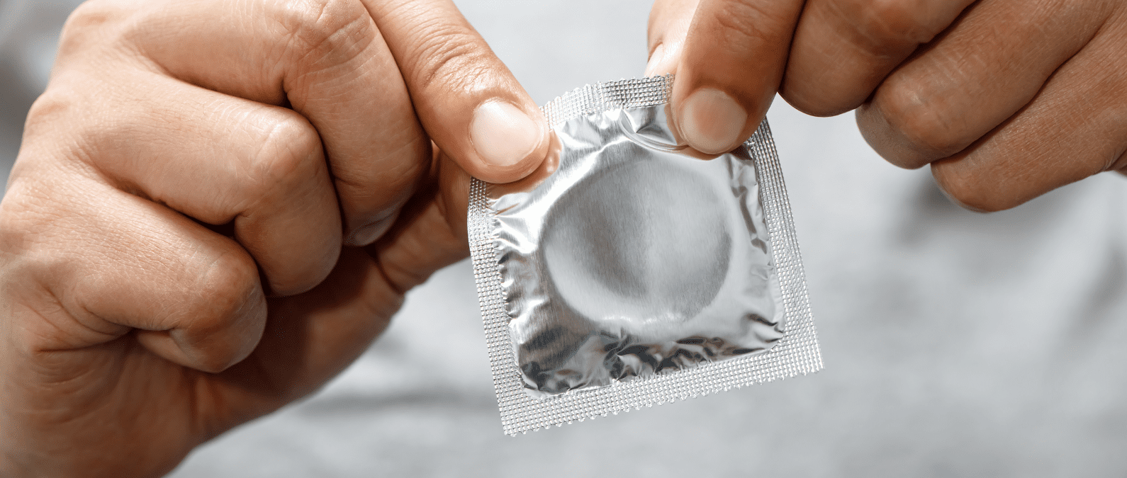 condoms to protect against chlamydia during sex