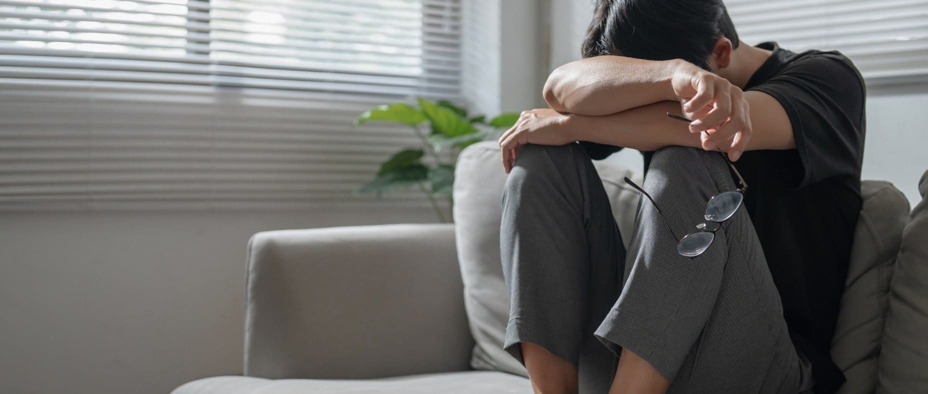 signs of depression and anxiety in a man