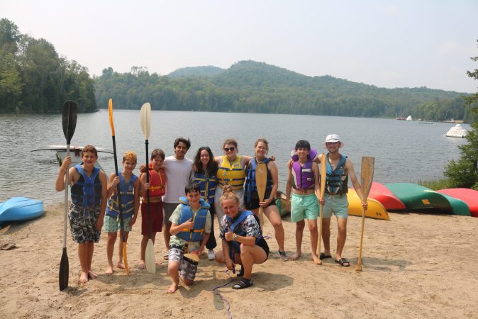 YM-YWHA Kids on Beach